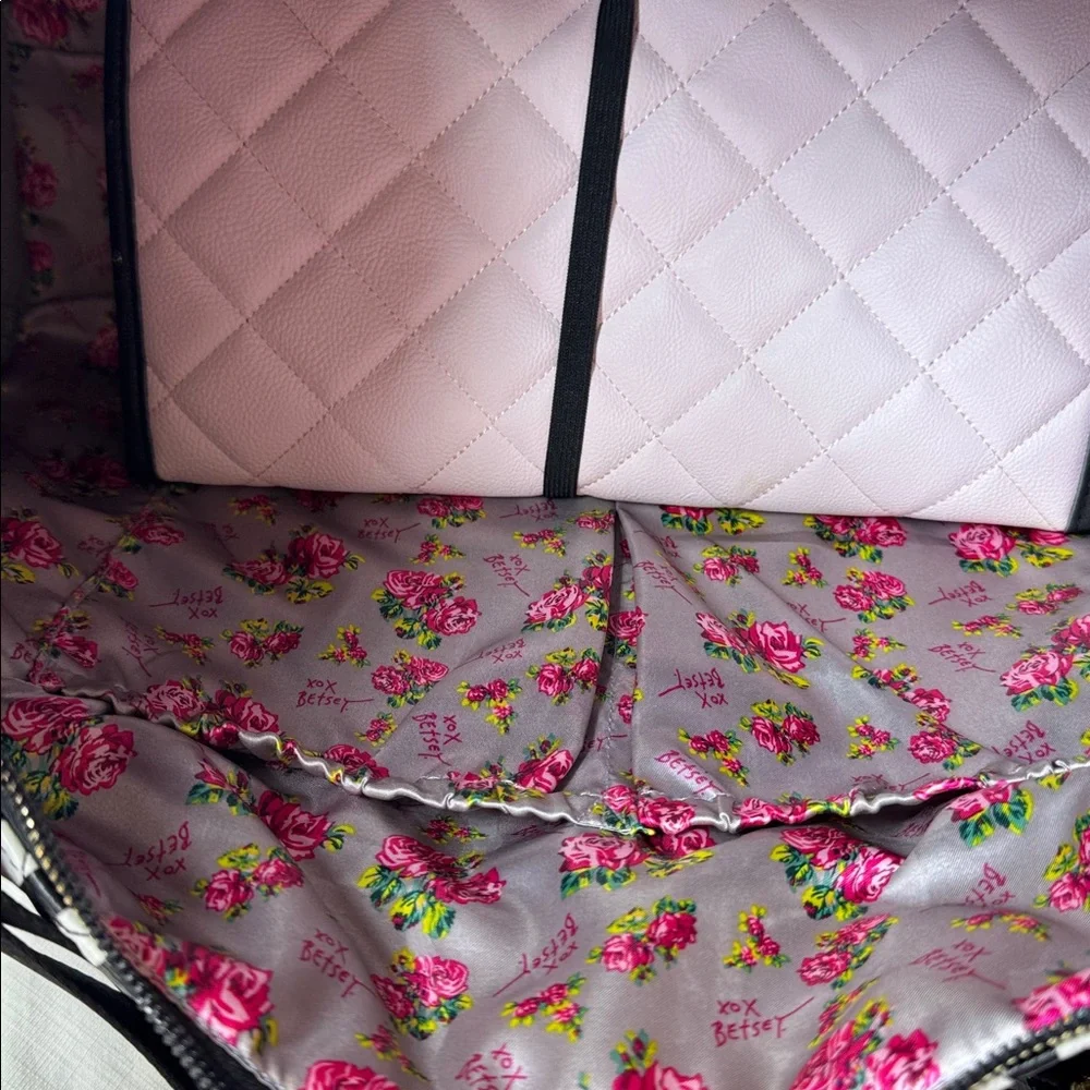 Betsey Johnson Black and White Striped  weekend Baby Bag‎